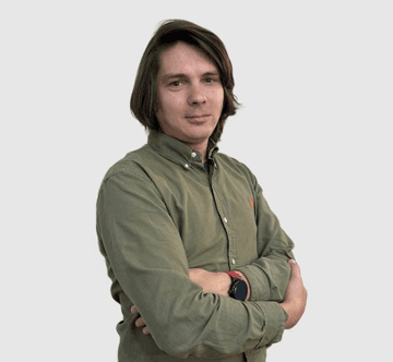 Павел Титов